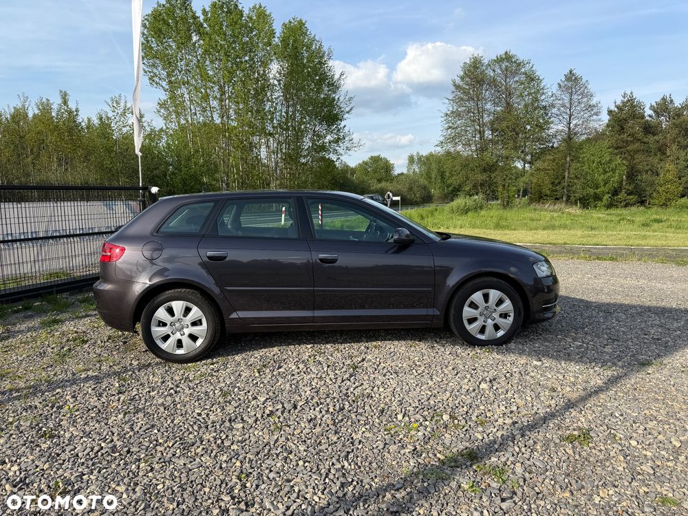 Audi A3 Sportback 1.4 TFSI Attraction - 5