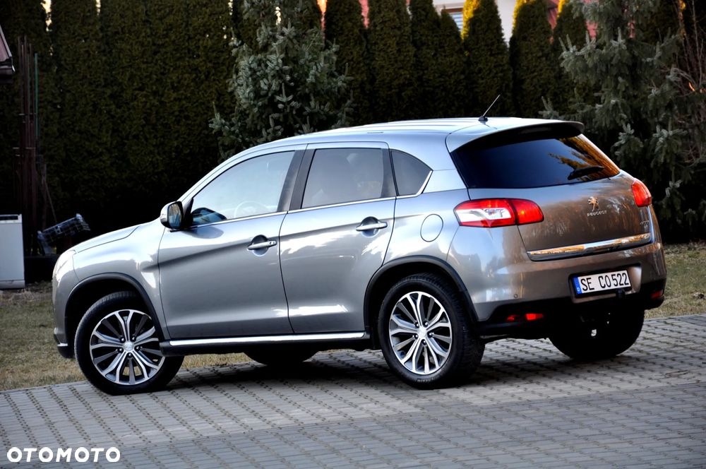 Peugeot 4008 - 18