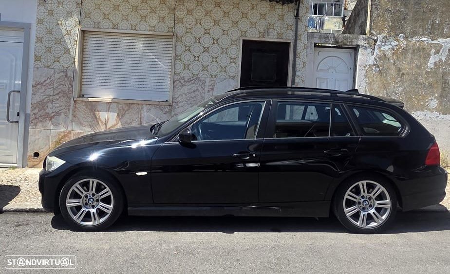 BMW 320 d Navigation - 1