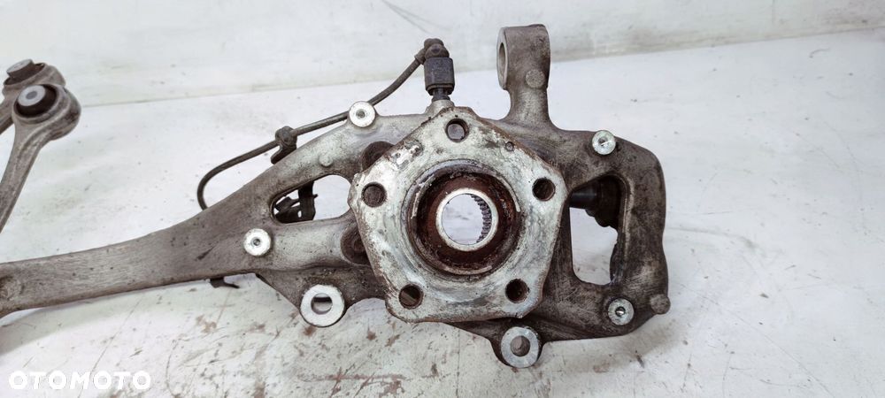 ZWROTNICA PRAWY PRZÓD AUDI A4 B9 A5 Q5 8W0407560 - 8
