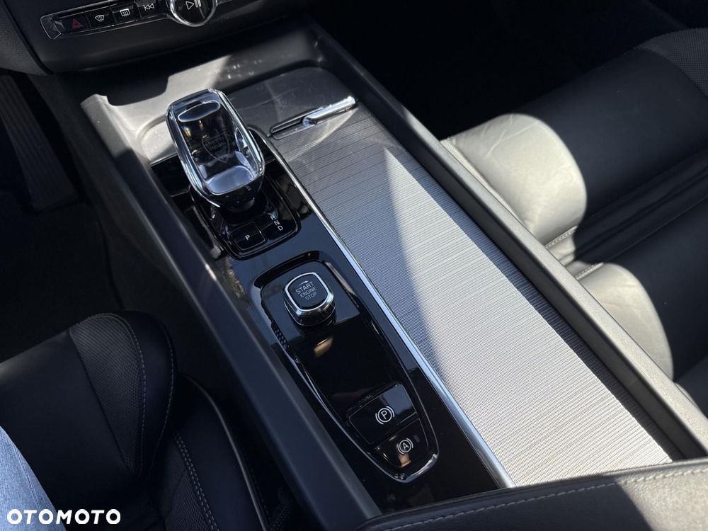 Volvo XC 60 - 14