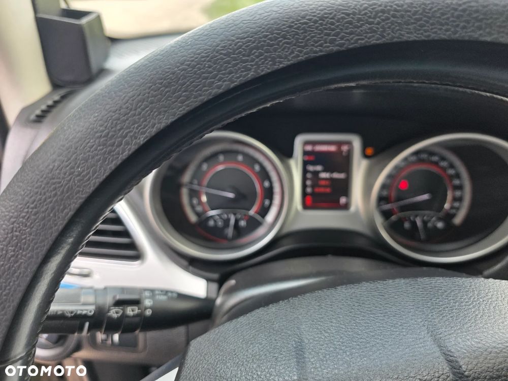 Dodge Journey 2.7 V6 R/T - 16