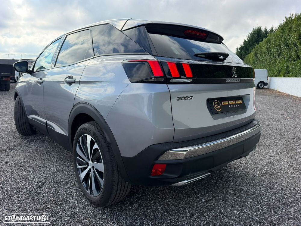 Peugeot 3008 1.5 BlueHDi Active - 24