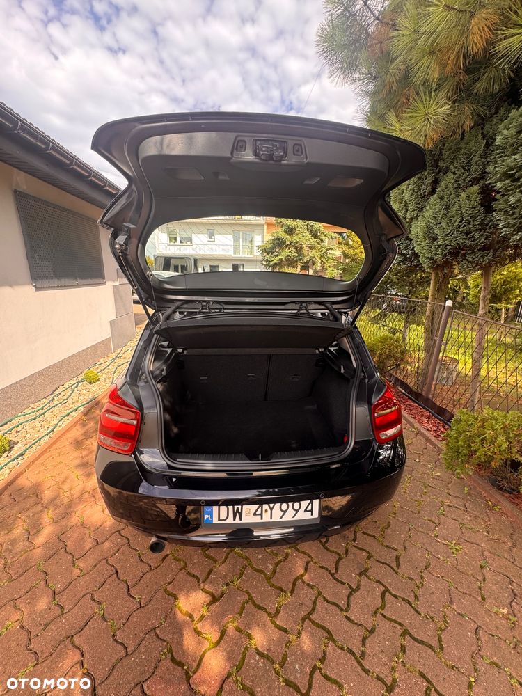 BMW Seria 1 116i - 13