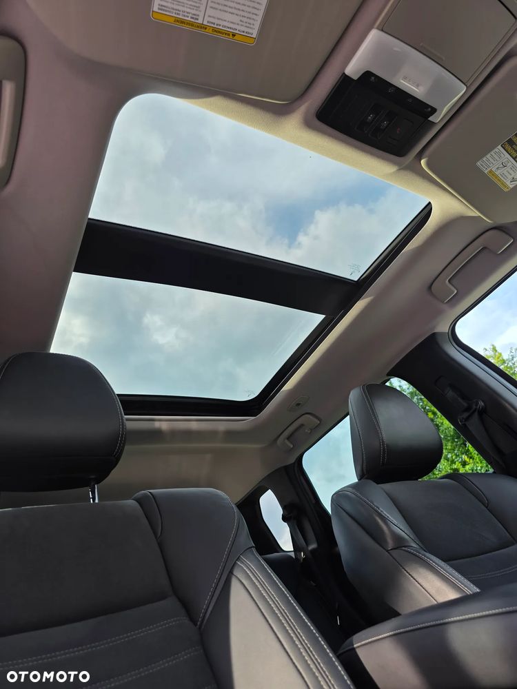 Mitsubishi Outlander - 33