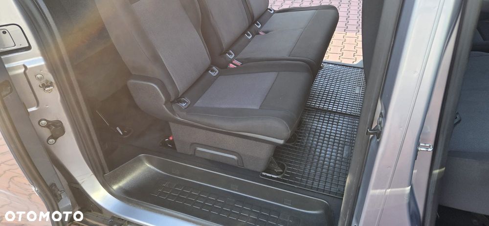 Opel Vivaro - 13