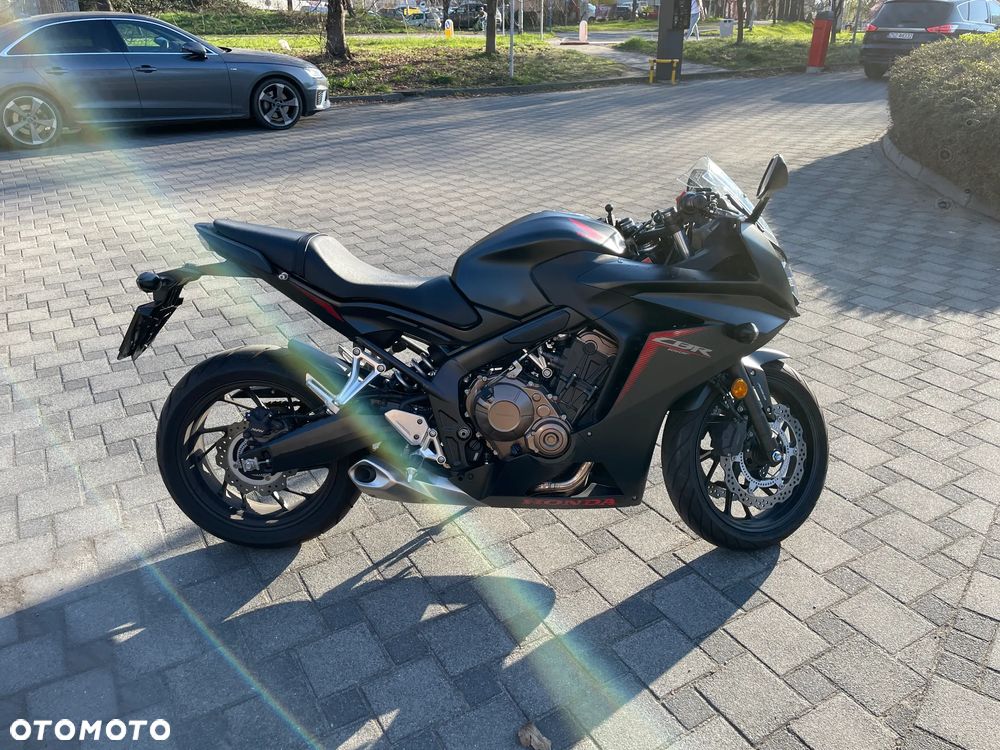 Honda CBR - 8