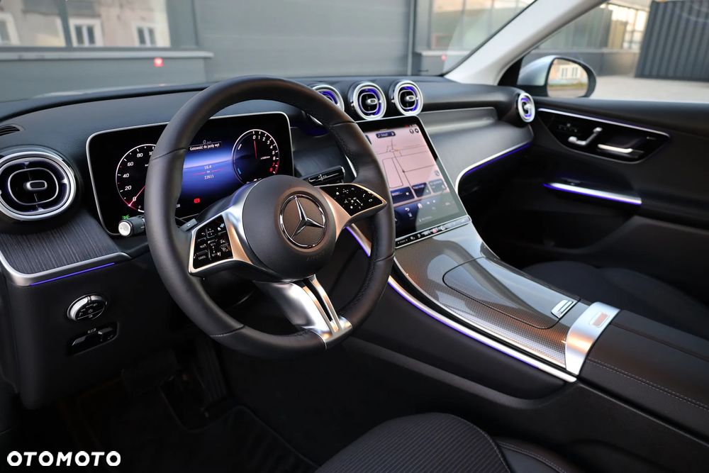 Mercedes-Benz GLC 300 e 4-Matic Avantgarde - 19