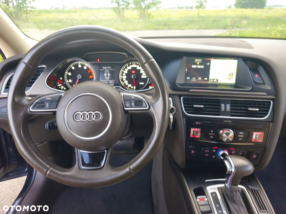 Audi A4 Limousine 2.0 TFSI Quattro Line S tronic - 15