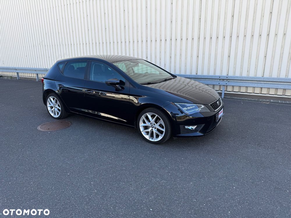 Seat Leon 1.8 TSI Start&Stop DSG XCELLENCE - 3