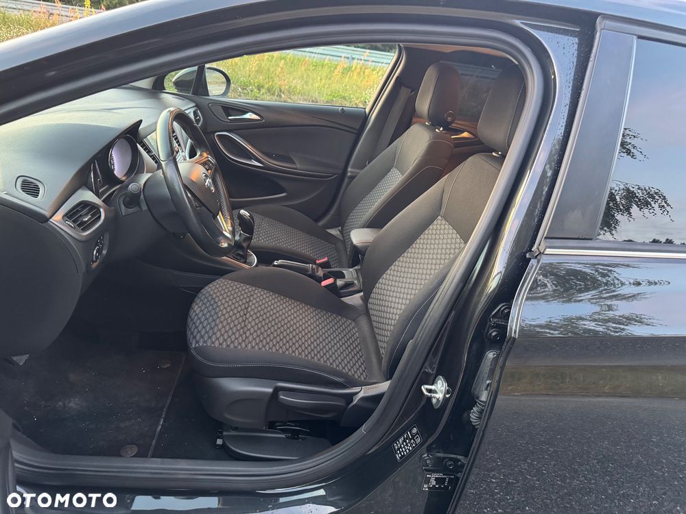 Opel Astra 1.6 CDTI Active - 17