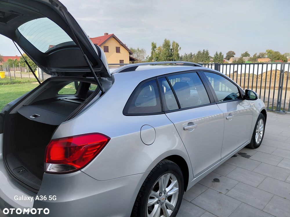 Chevrolet Cruze 1.6 LT - 15