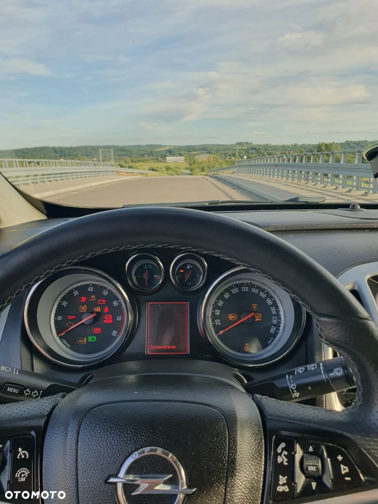 Opel Astra - 15
