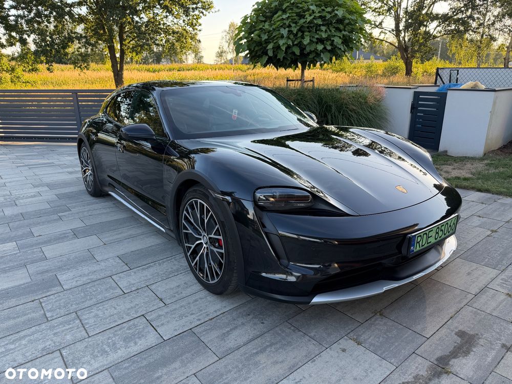 Porsche Taycan 4S Performance Plus - 3