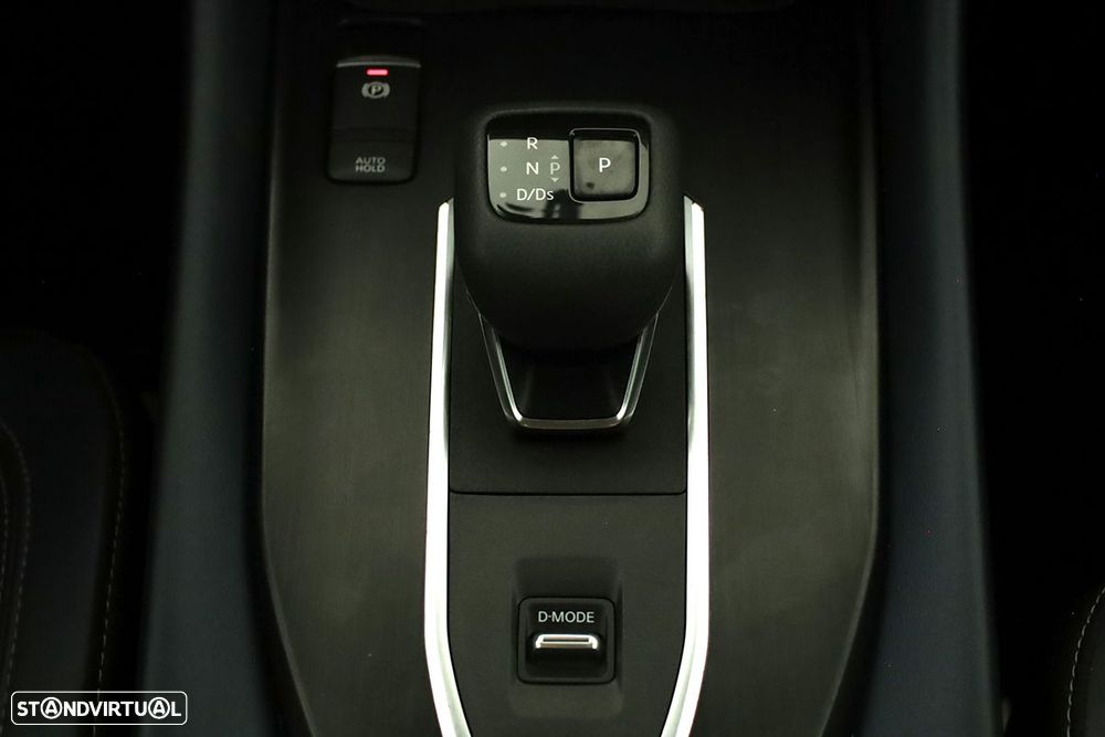 Nissan Qashqai 1.3 DIG-T Tekna Xtronic - 11