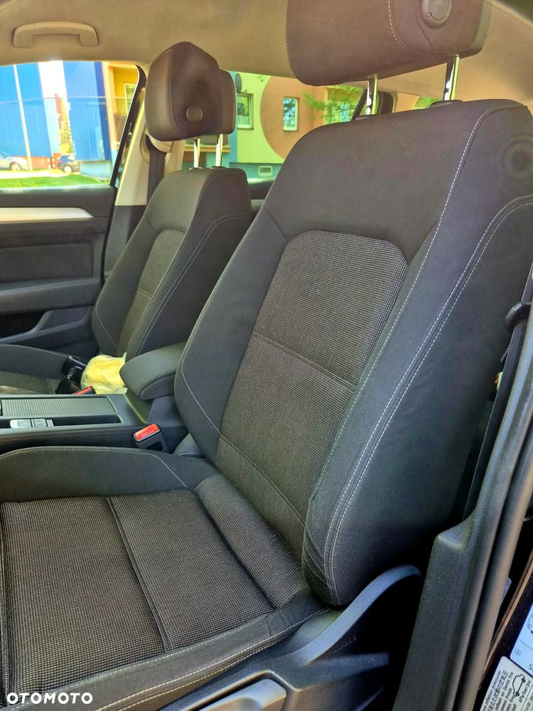 Volkswagen Passat 1.8 TSI BMT Comfortline - 28