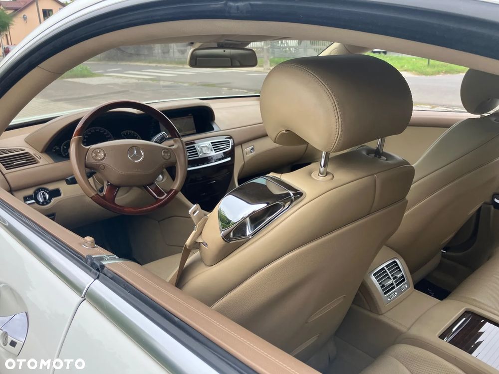 Mercedes-Benz CL 500 7G-TRONIC - 17