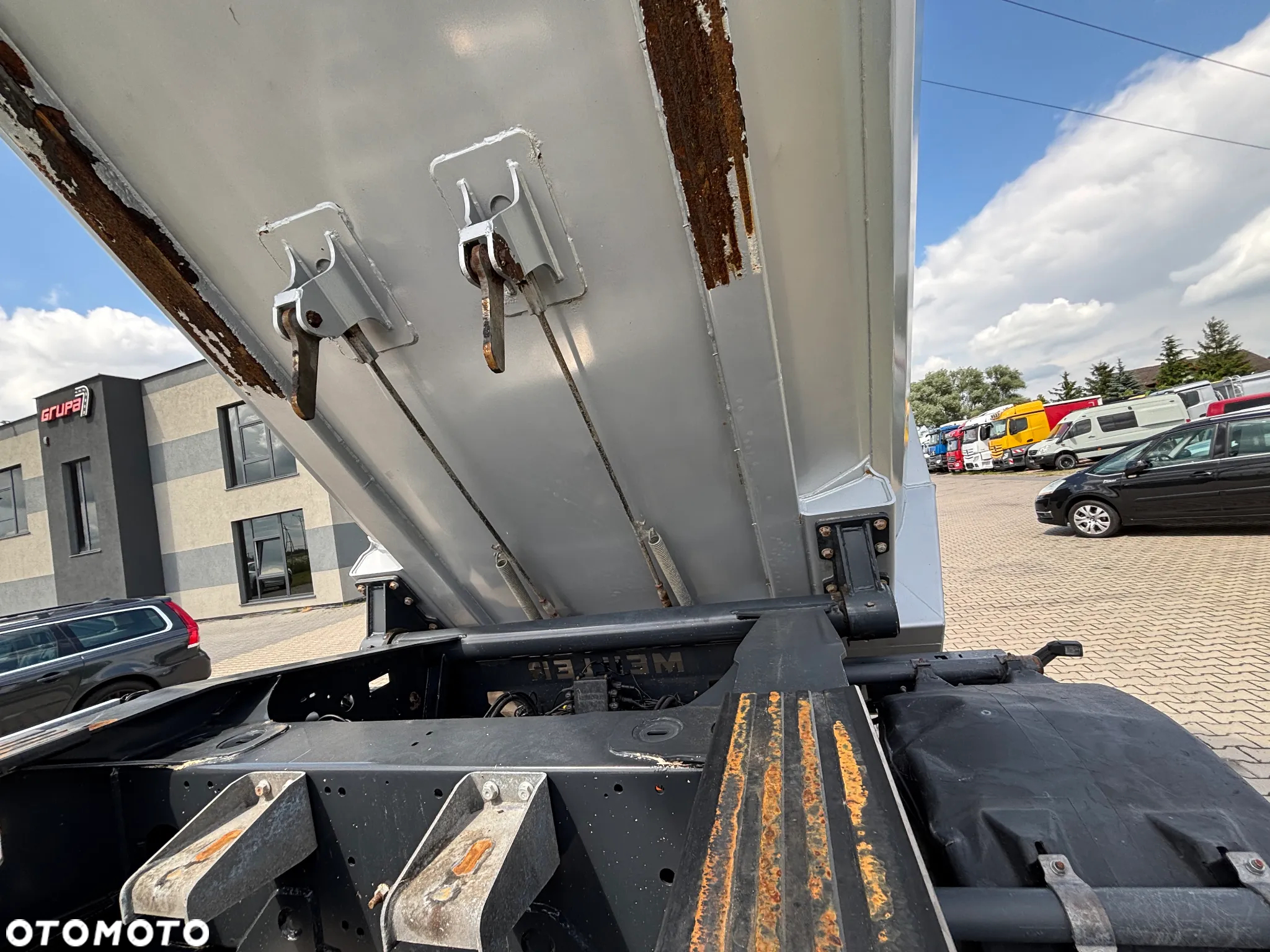 Meiller KISA 2 wywrotka stalowa 24m3 , (schwarzmuller, carnehl, schmitz) dwie osie , szeroki rozstaw , nacisk na oś 11000 kg. - 28