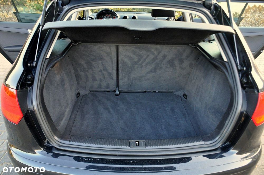 Audi A3 Sportback - 36