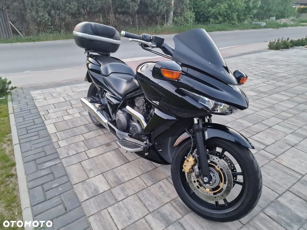 Honda DN-01 - 2