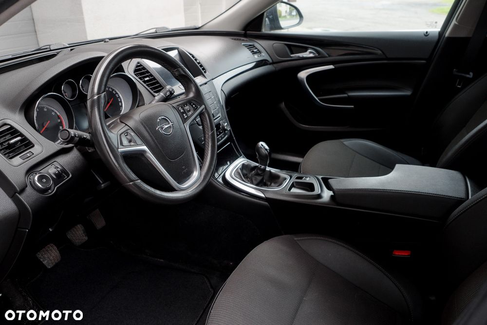 Opel Insignia 1.8 - 15