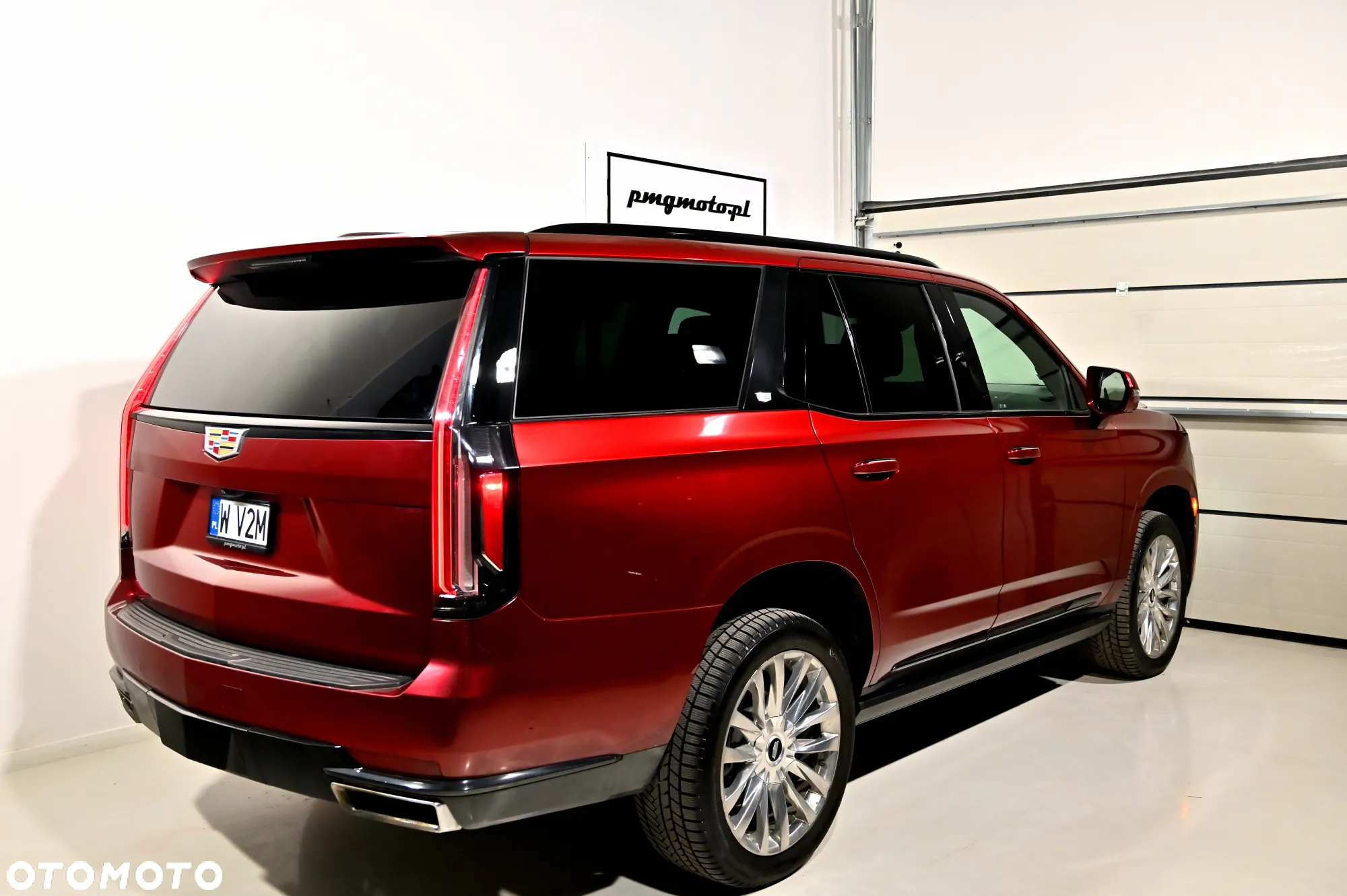 Cadillac Escalade - 10