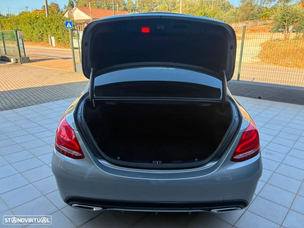 Mercedes-Benz C 300 - 31