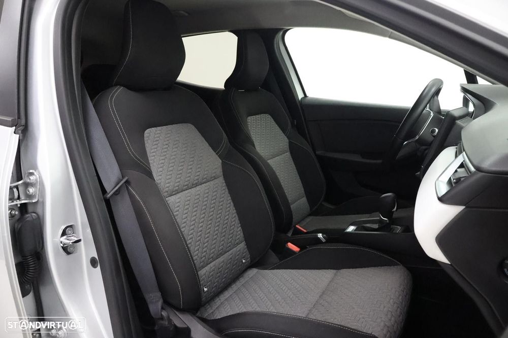 Renault Clio 1.0 TCe Limited CVT - 24