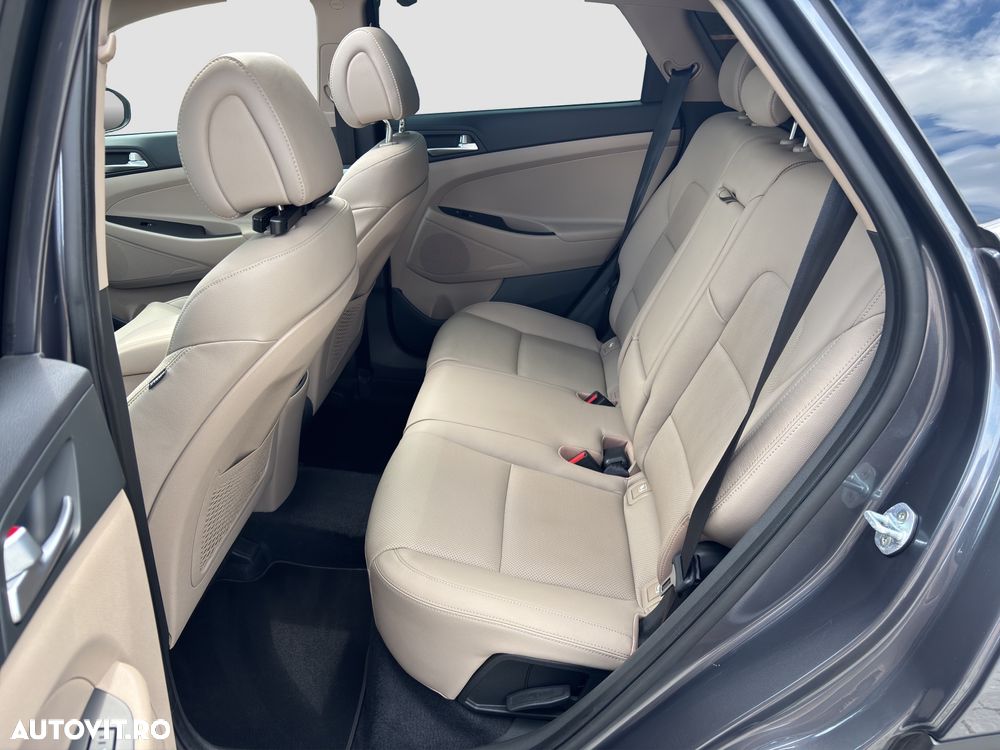 Hyundai Tucson 1.6 GDI 4WD DCT Premium - 9