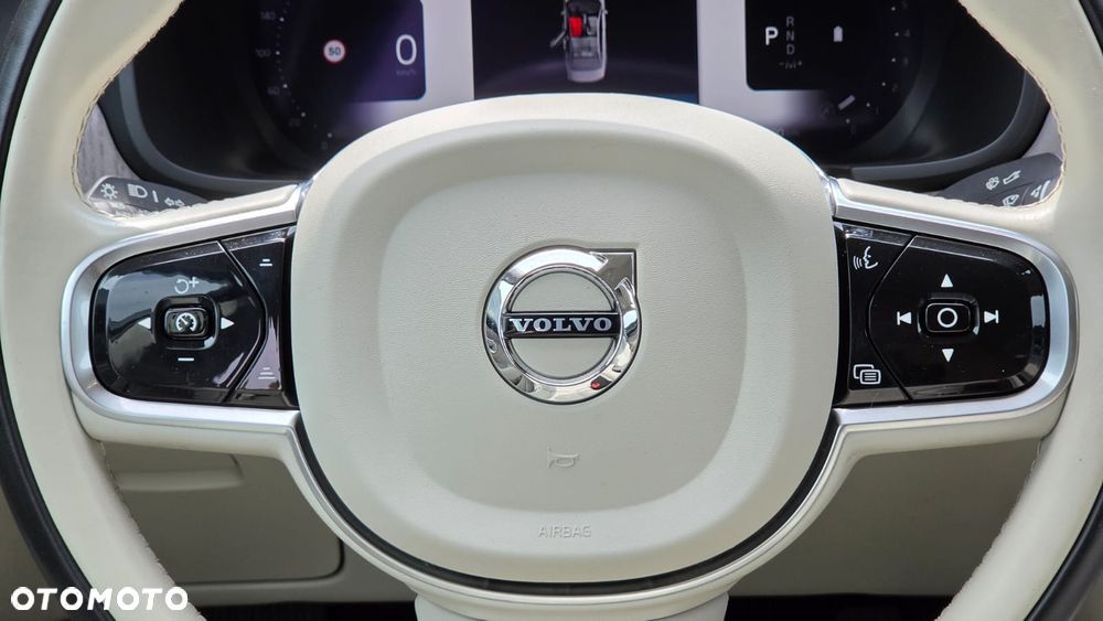 Volvo S90 B4 B Plus Dark - 22