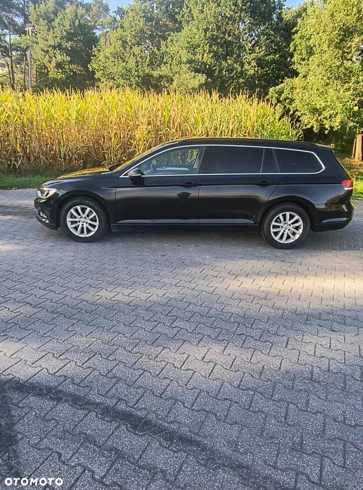 Volkswagen Passat - 3