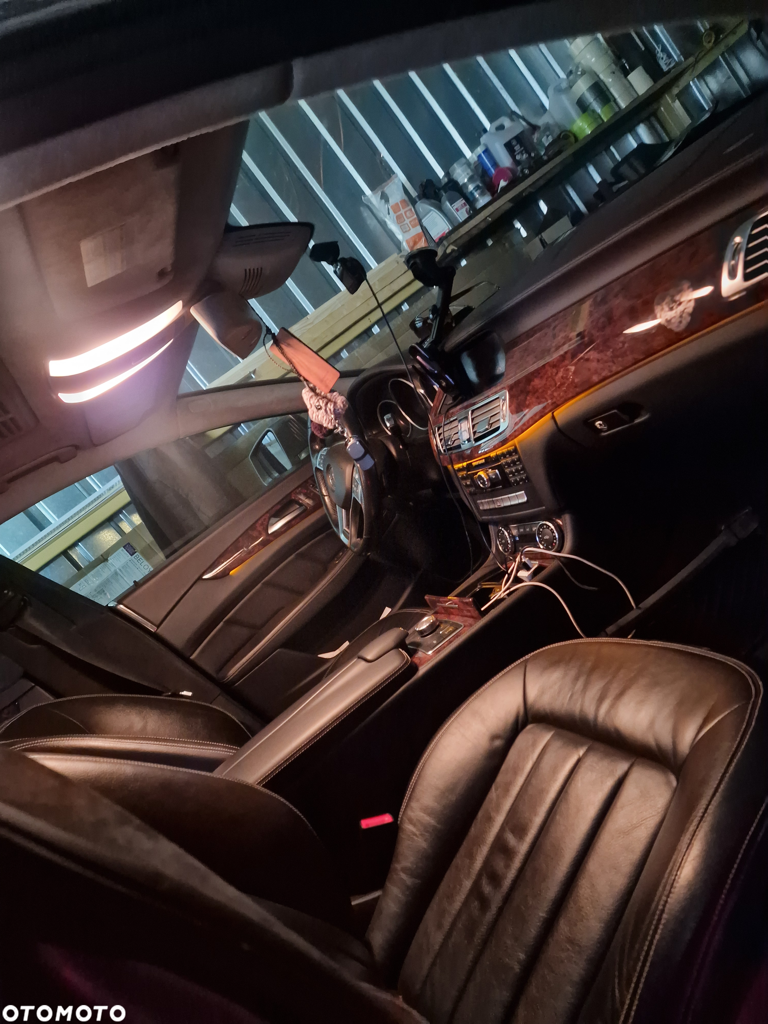Mercedes-Benz CLS 350 CDI BlueEff - 23