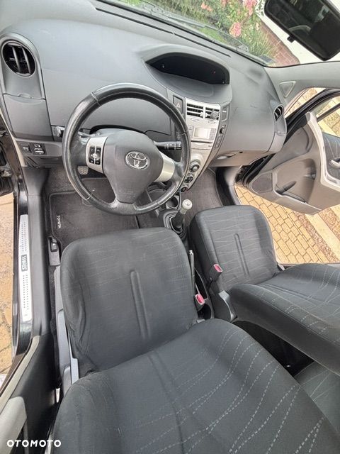 Toyota Yaris 1.4 D-4D Luna A/C - 7