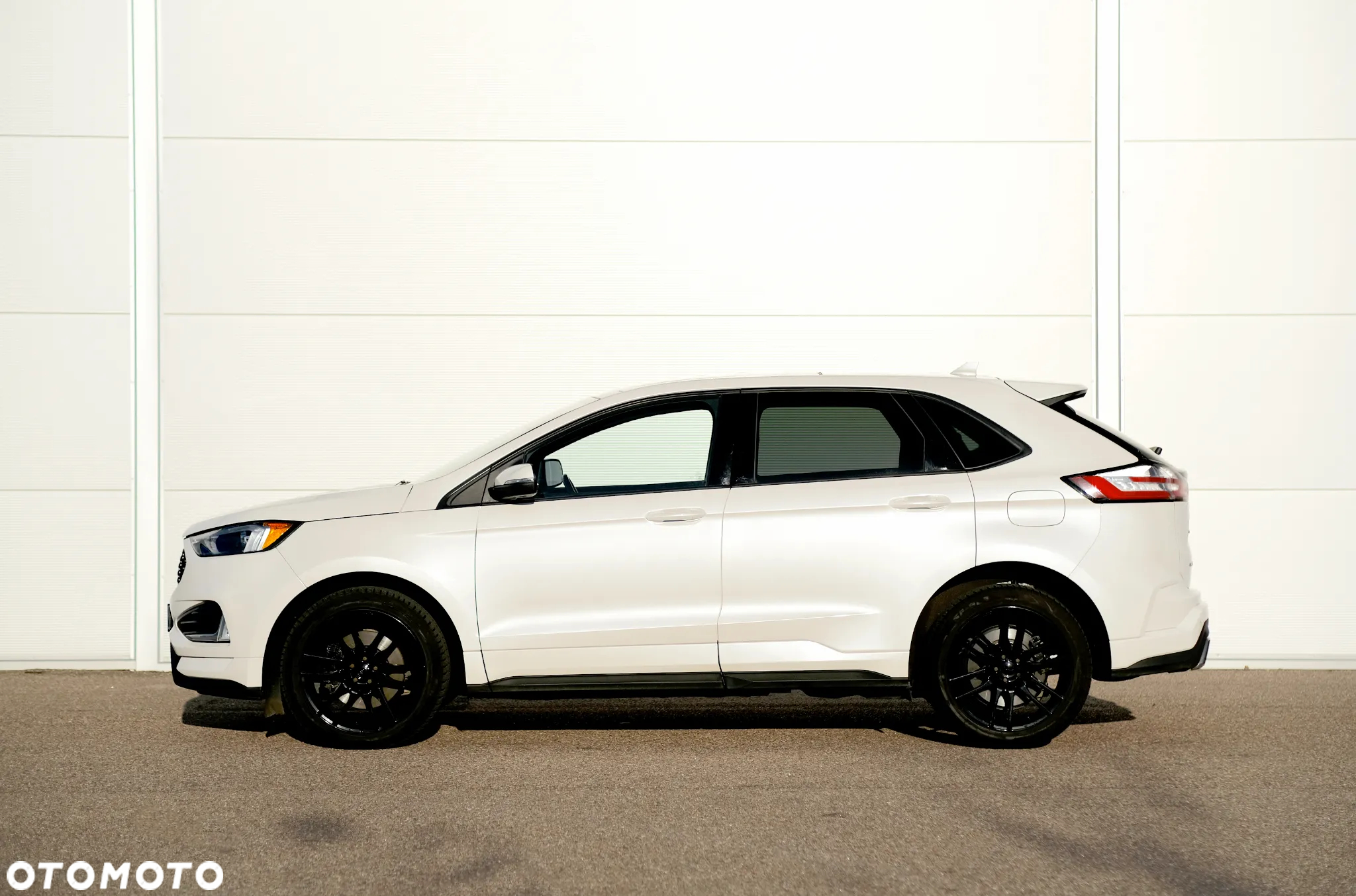 Ford Edge - 10