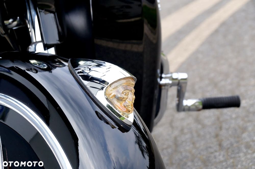 Indian Roadmaster - 17