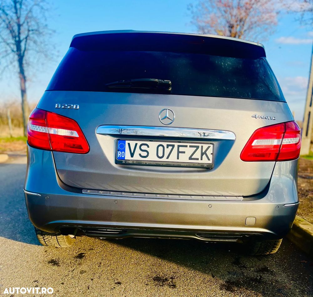 Mercedes-Benz B 220 - 8