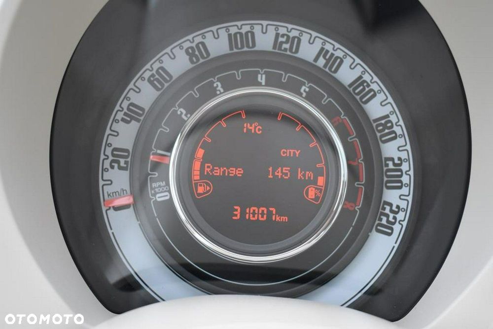 Fiat 500 1.0 Hybrid - 13