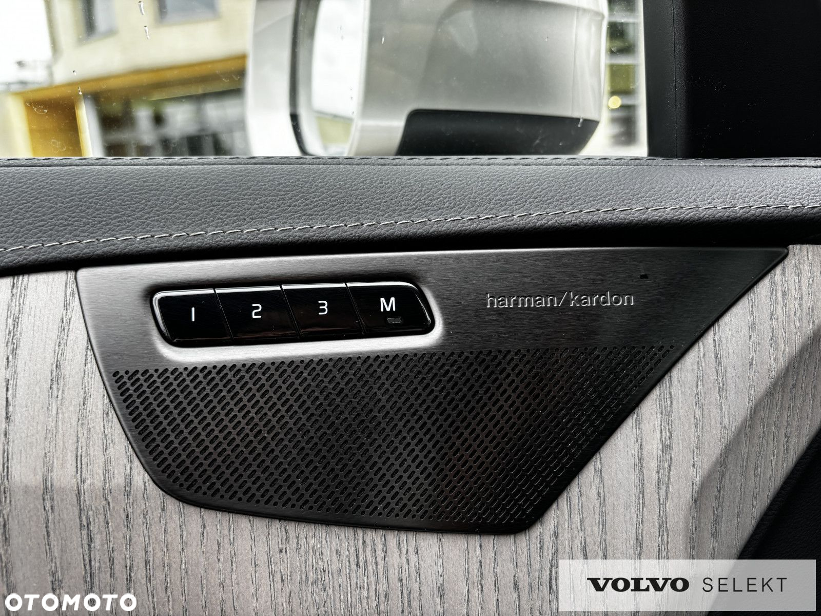 Volvo XC 90 - 11