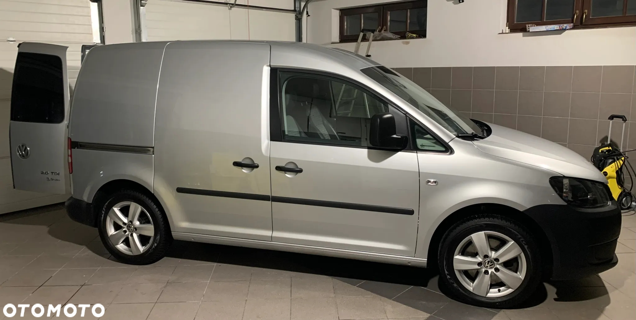 Volkswagen Caddy - 6
