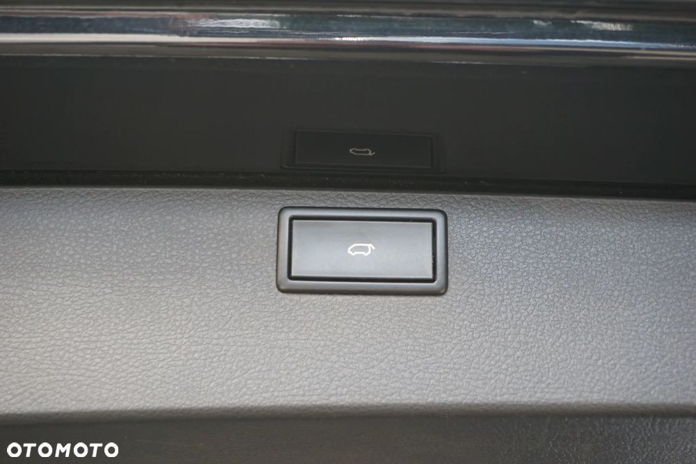 Volkswagen Multivan 2.0 BiTDI L1 Highline 4Motion DSG - 31