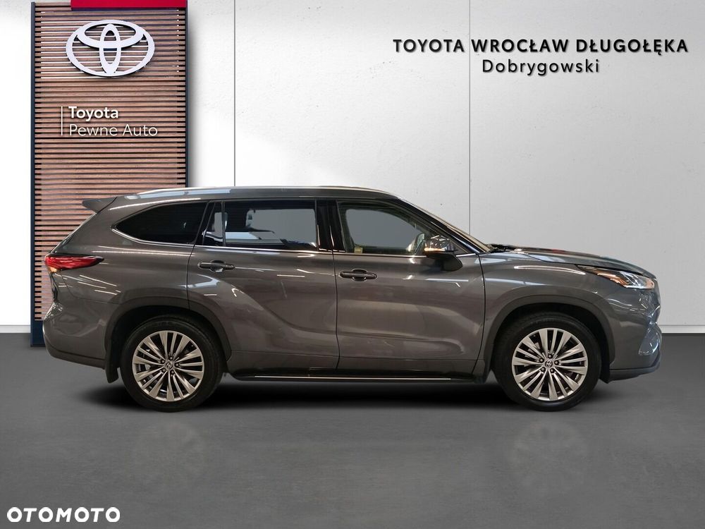 Toyota Highlander - 8