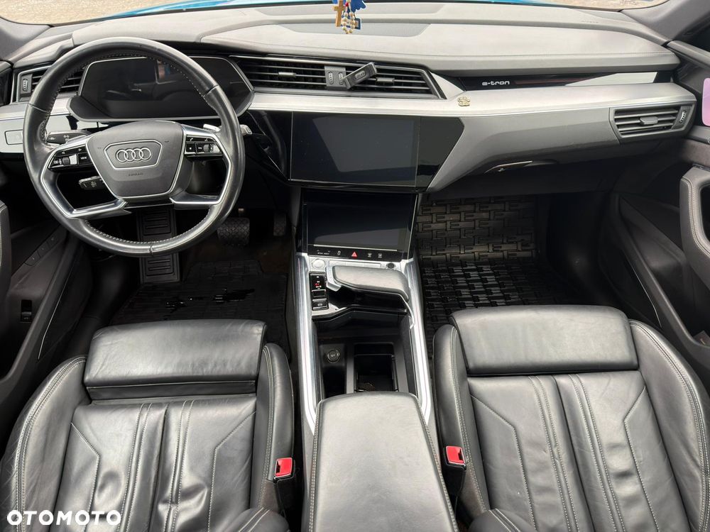 Audi e-tron 55 Quattro - 8