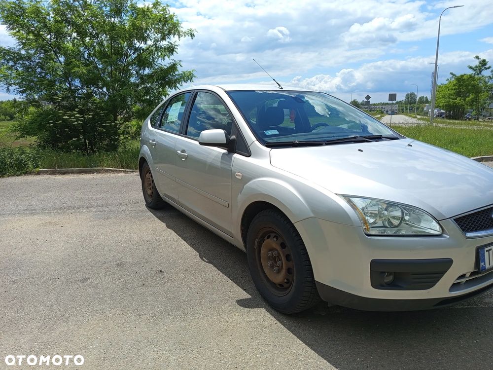 Ford Focus 1.6 Ti-VCT Ghia - 3