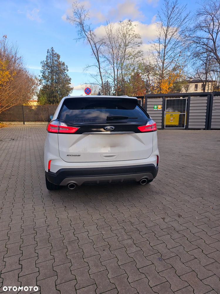 Ford Edge 2.0 EcoBlue Twin-Turbo 4WD Titanium - 3
