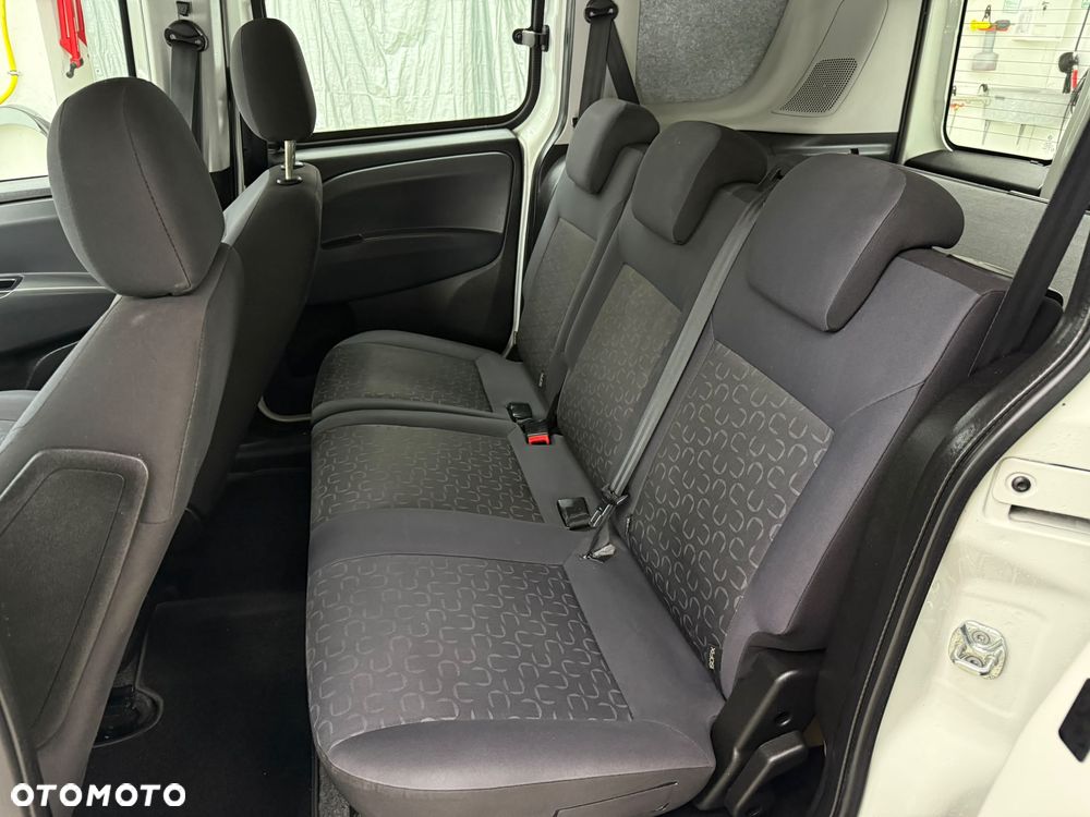 Fiat Doblo - 13