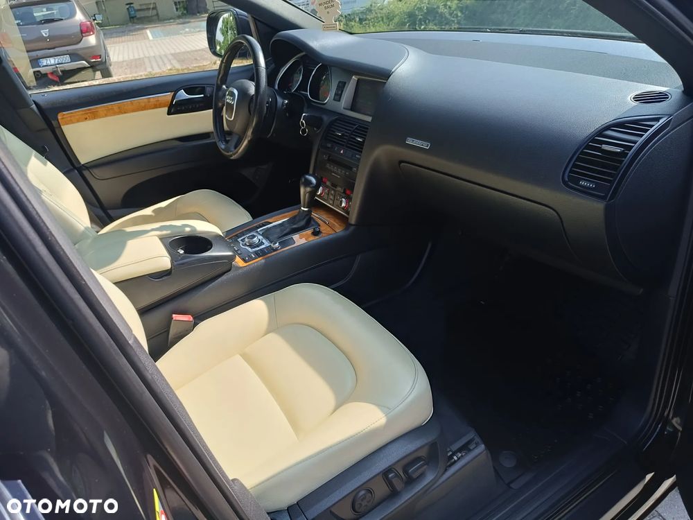 Audi Q7 4.2 FSI Quattro Tiptronic - 18