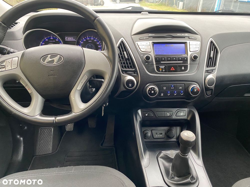 Hyundai ix35 2.0 2WD Style - 18