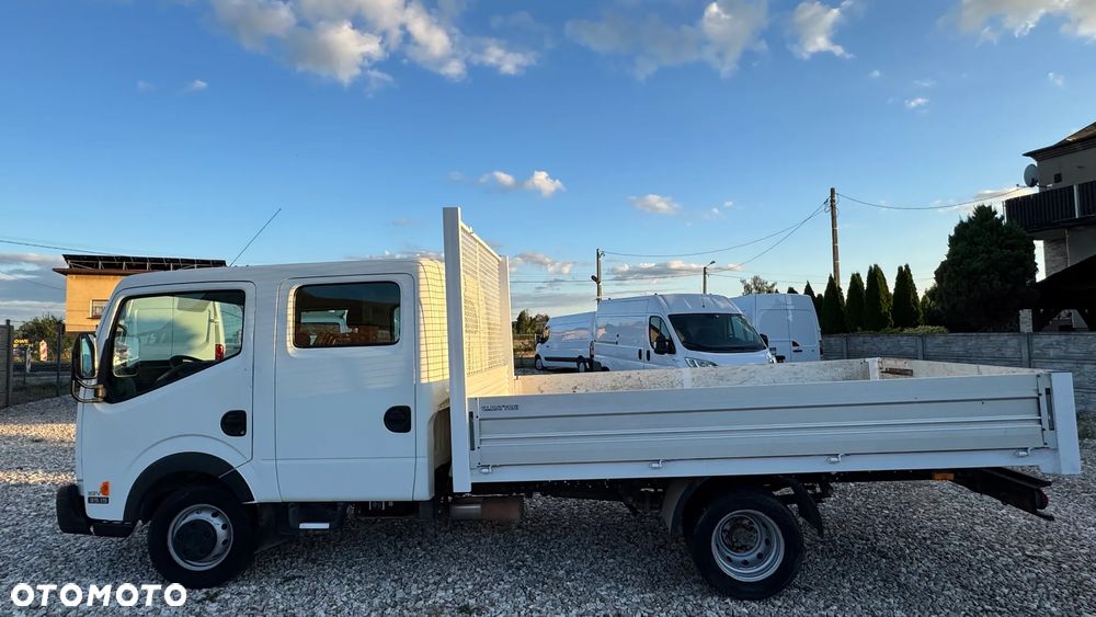 Nissan Cabstar - 11
