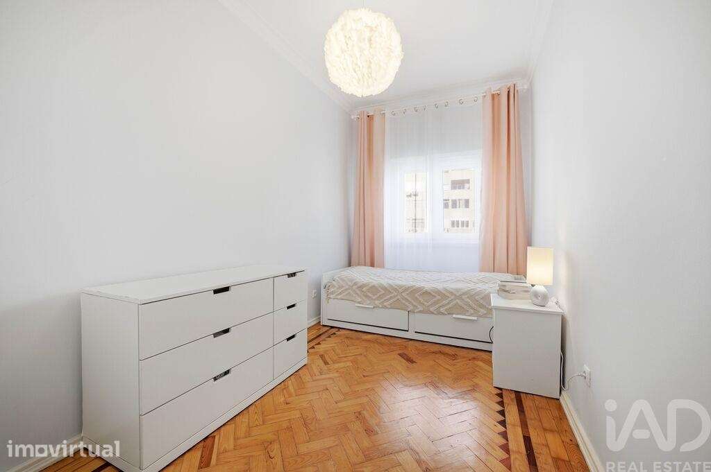 Apartamento T2 em Benfica de 60 m2 - Grande imagem: 4/20
