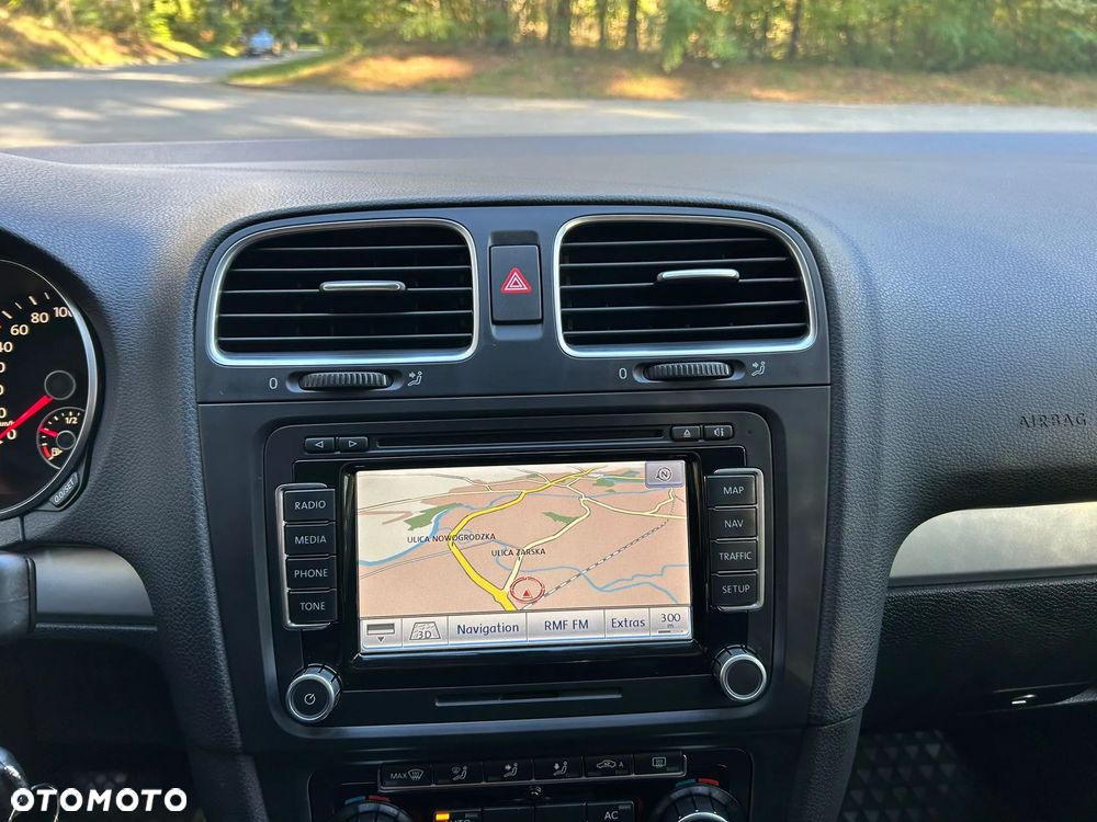 Volkswagen Golf 1.4 TSI Highline - 17